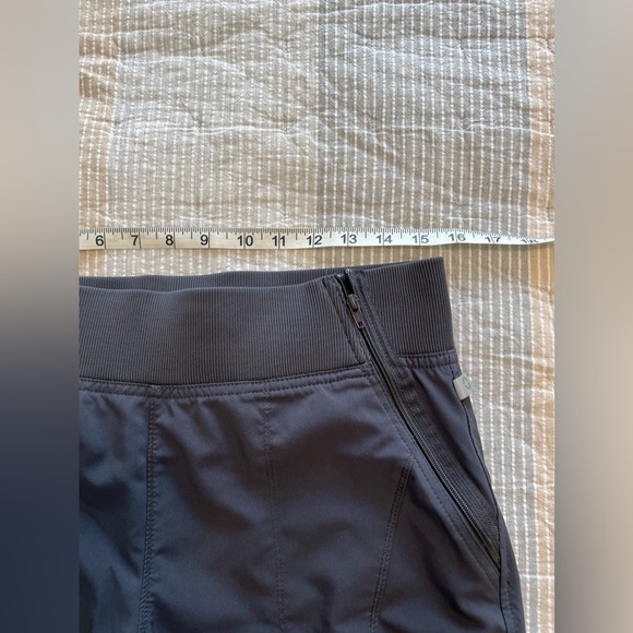 SCRUB BOTTOMS Medium - Picture 2 of 4